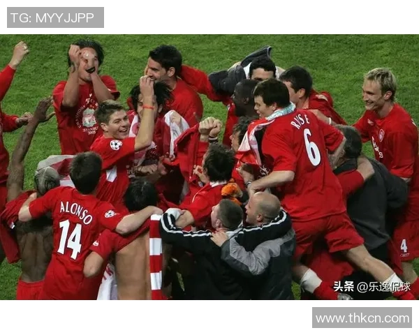 欧冠决赛温布利草坪问题引发球员集体不满与争议